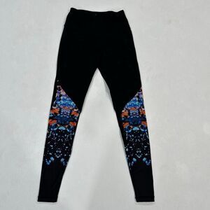 Sweaty Betty Power Leggings size:  US 2 Black Full Length Abstract Print